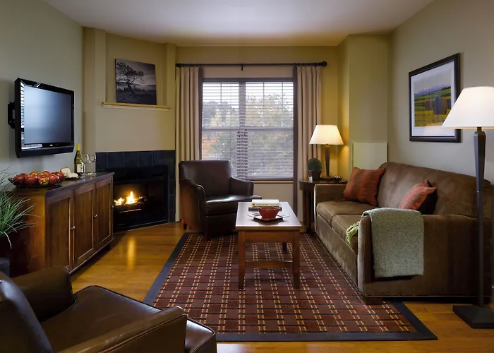 Green Mountain Suites Hotel